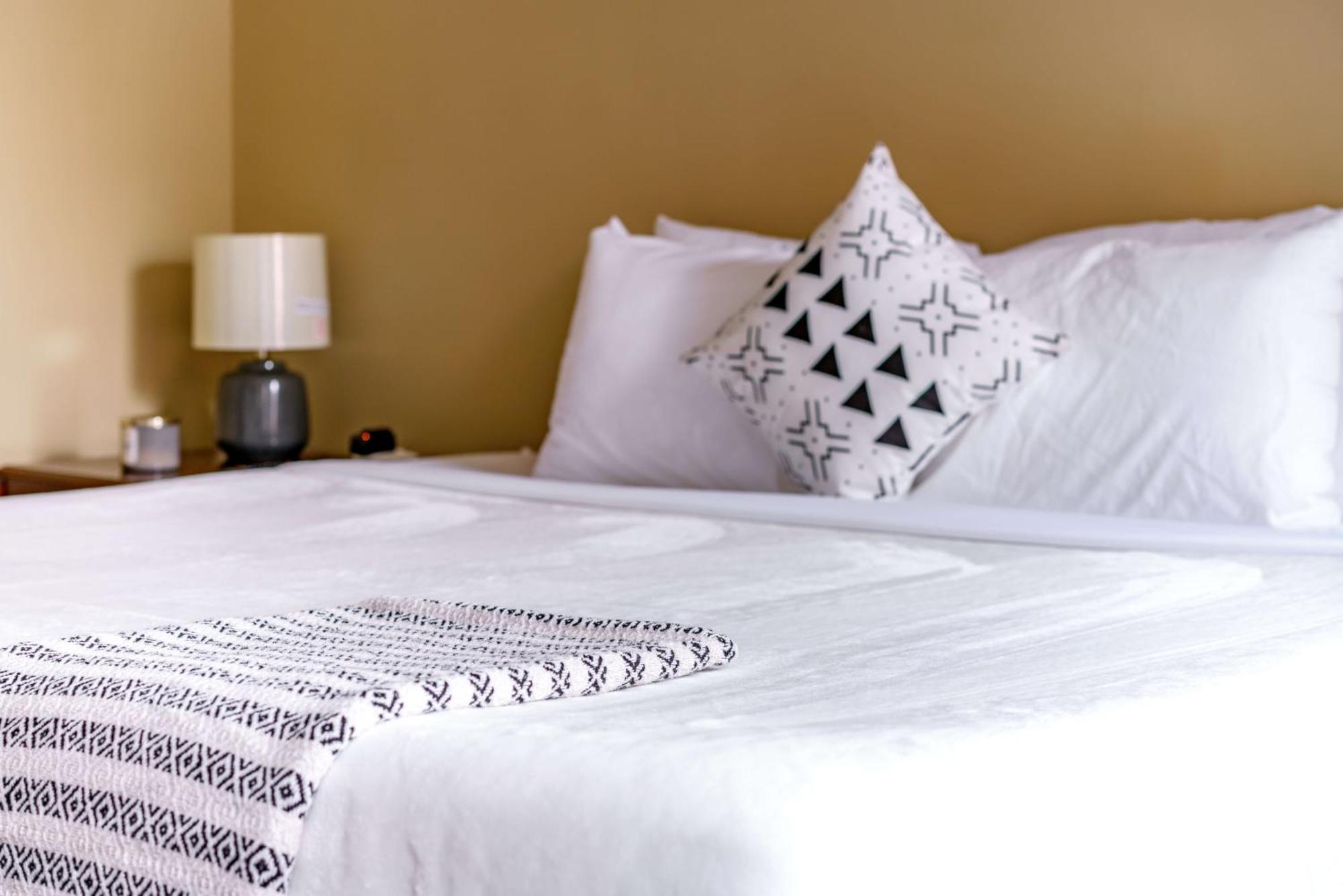 Prime Location Top Rated Free Parking Clean Columbus Extérieur photo